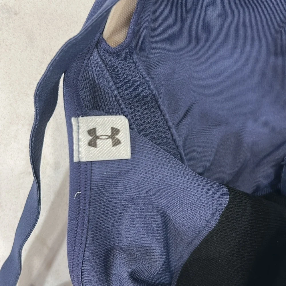 Under Armour Compression Sports Bra